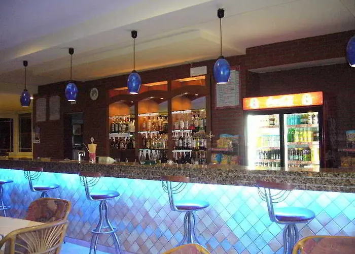 罗德殿玫瑰酒店 3*