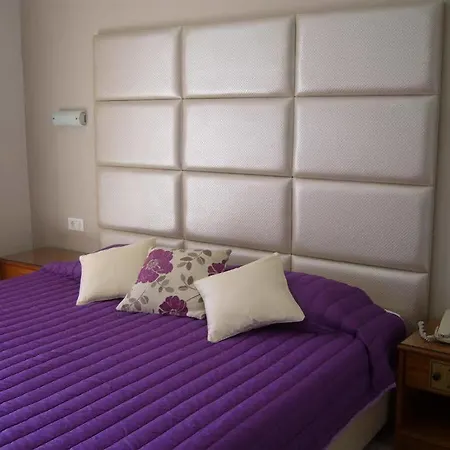 Rhodian Rose מלון דירות 3*