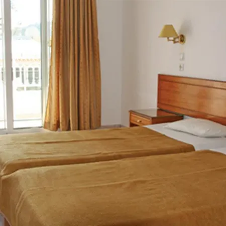 Rhodian Rose 3* 팔리라키